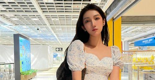 吃娱乐圈瓜哪个主播是真的,揭秘哪个主播的真实面目 第1张 吃娱乐圈瓜哪个主播是真的,揭秘哪个主播的真实面目 第1张